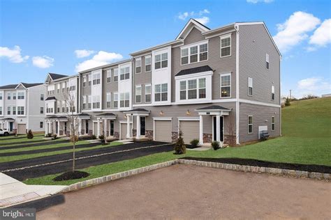 Rolling Hills Apartments. . Apartments for rent in pottstown pa